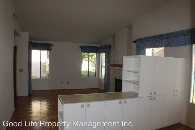 Foto del edificio - 2 br, 2 bath House - 17952 Avenida Alozdra