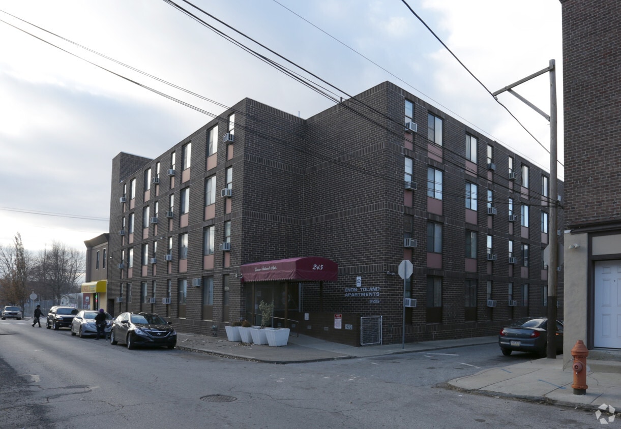 EnonToland Apartments Apartments in Philadelphia, PA