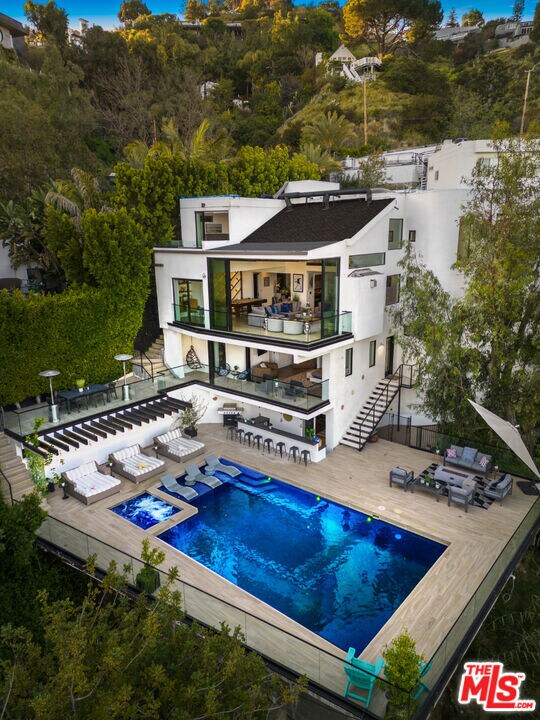 Foto principal - 8514 Franklin Ave