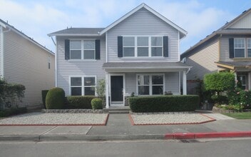 Building Photo - 173 Glennwood Pl SE