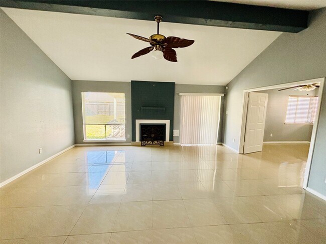 Building Photo - 14306 Moorfield Dr