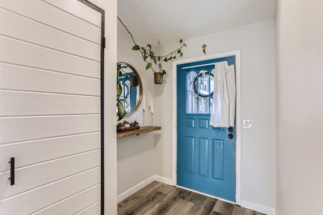 Foto del edificio - 14262 E Hawaii Cir