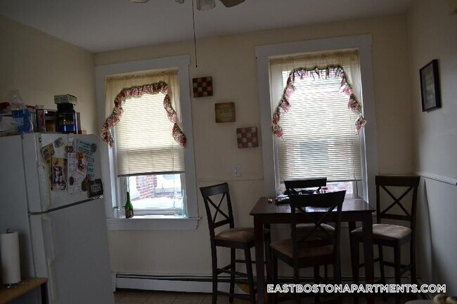 Building Photo - 59 Lubec St