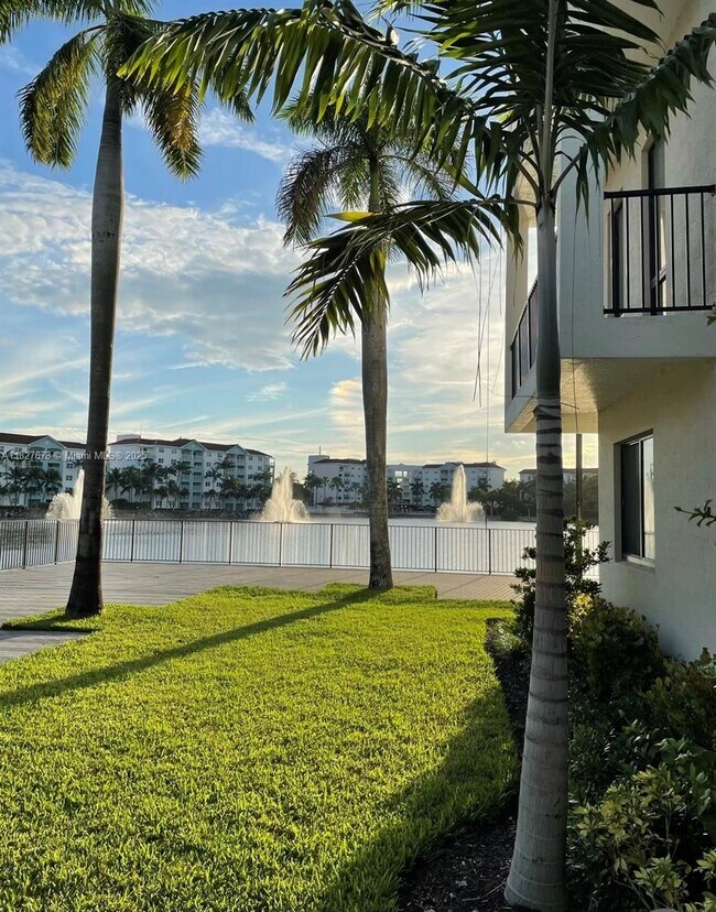 Foto del edificio - 4640 NW 84th Ave