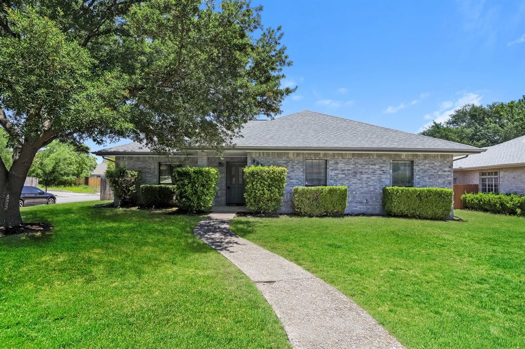 Foto principal - 9938 Tezel Rd