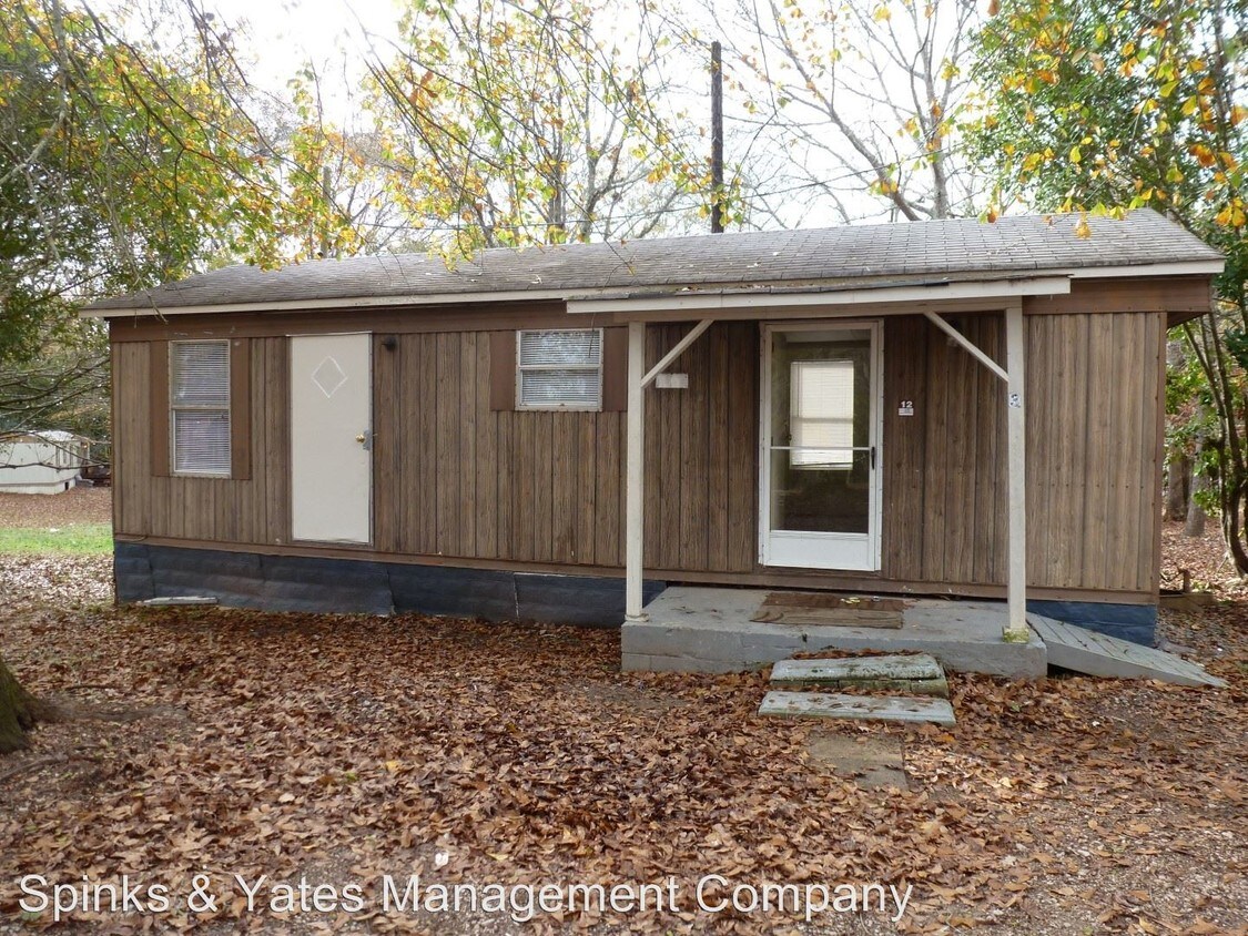 51 Reed Dr, LaGrange, GA 30240 Room for Rent in LaGrange, GA