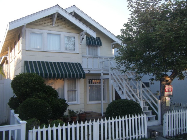 Front house - street view - 131 14th St