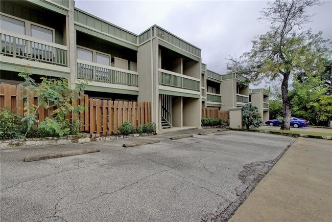 Foto del edificio - 3903 Seiders Ave