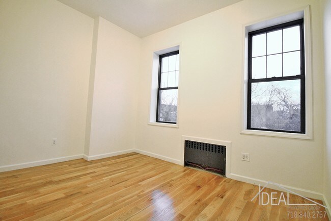 Building Photo - 203 Utica Ave