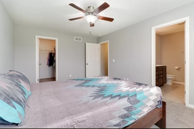 Foto del edificio - 1025 Decoy Ct