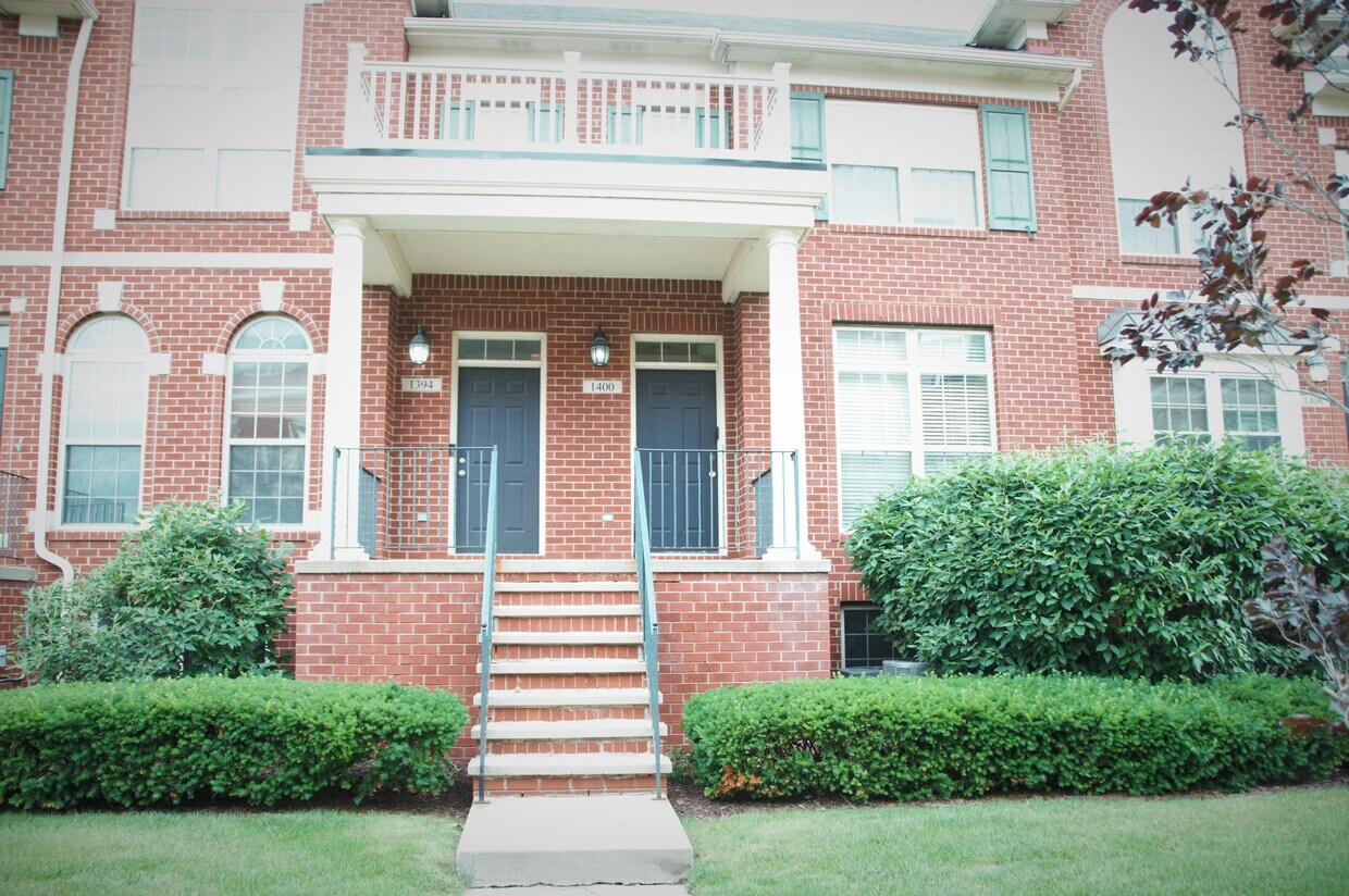 Foto principal - 1400 Ashford Ct