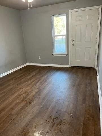 Building Photo - 7810 Oakridge Dr