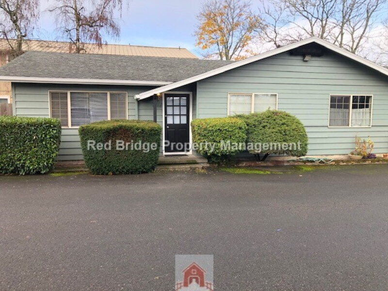Foto principal - 4508 NE Killingsworth St