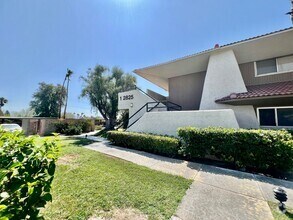 Building Photo - 2825 N Los Felices Rd
