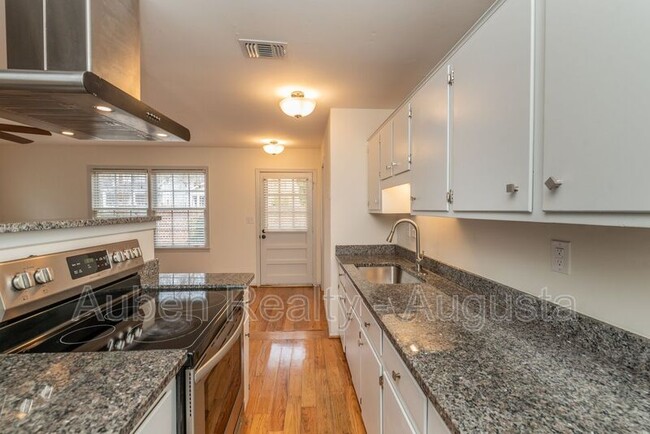 Building Photo - 239-C-2 2nd St