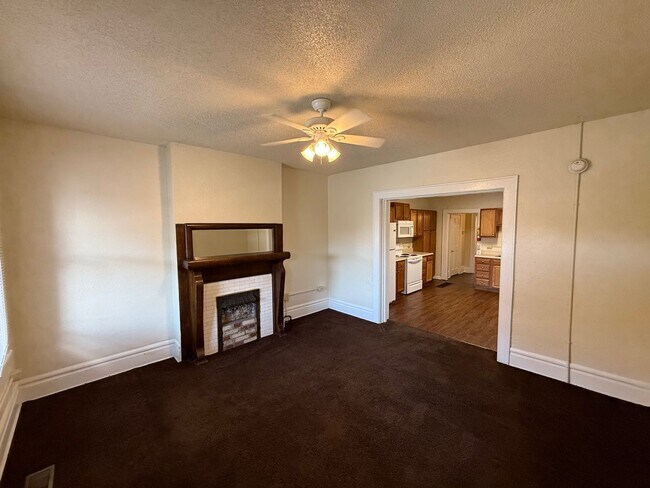 Foto del edificio - 113 Chittenden Ave