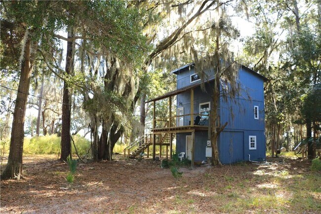 Building Photo - 20 Blk D Hird Is
