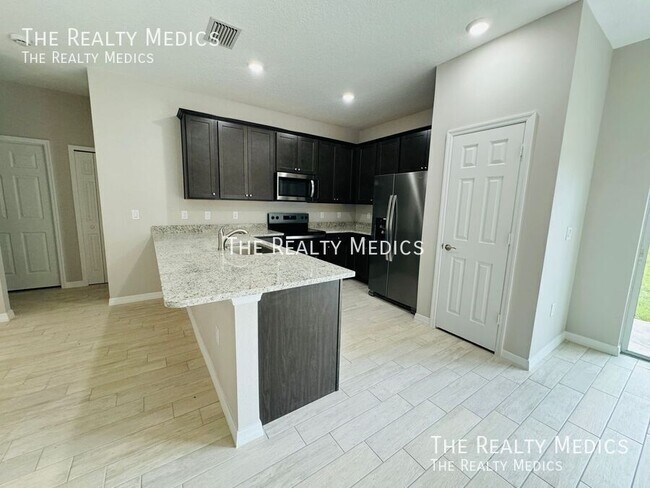 Foto del edificio - 1364 Gibbs Rd SW