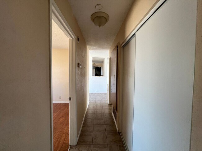 Foto del edificio - 22347 Tehama Rd