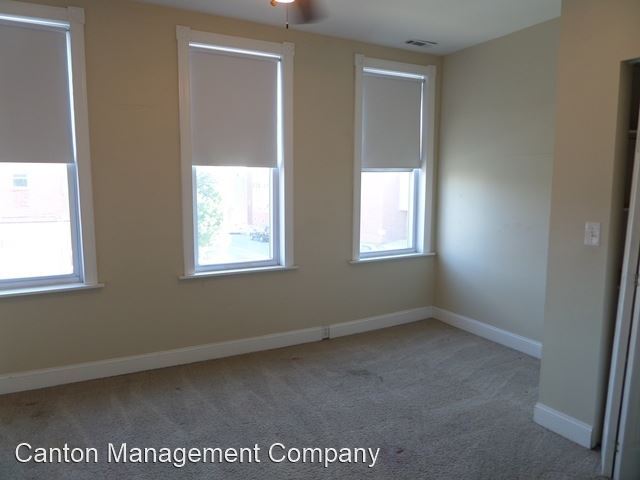 Foto del edificio - 3200 Hudson St
