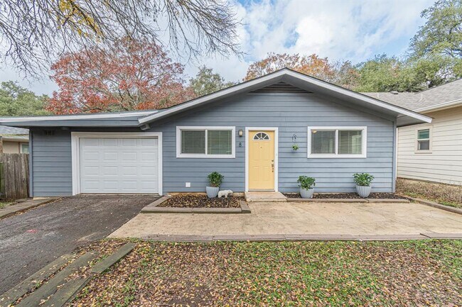 Building Photo - 8 Spalding Cir