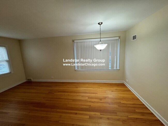 Foto del edificio - 7907 North Ave