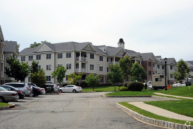 Nolan�s Ridge Apartments Mount Arlington, NJ