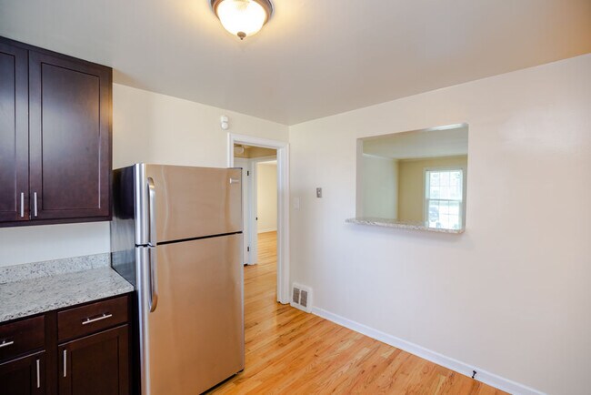 Foto del edificio - 4262 W Nelson St
