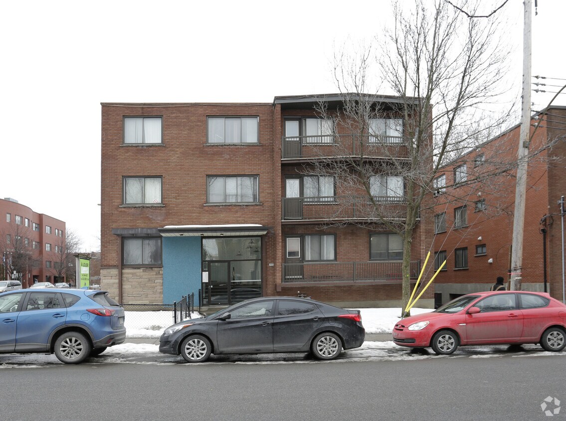 Building Photo - 4810 Bourret