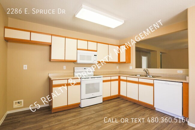 Building Photo - Great Chandler Home!