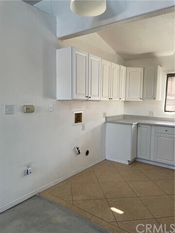 Foto del edificio - 1011 E 56th St