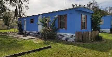 Building Photo - 2537 Lakeview St