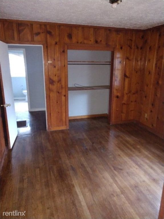 Building Photo - 4 br, 2 bath House - 846 Winn St