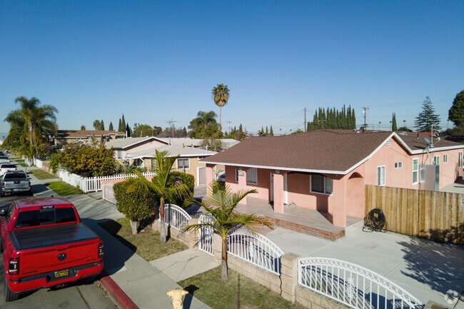 Homes in Hawaiian Gardens.