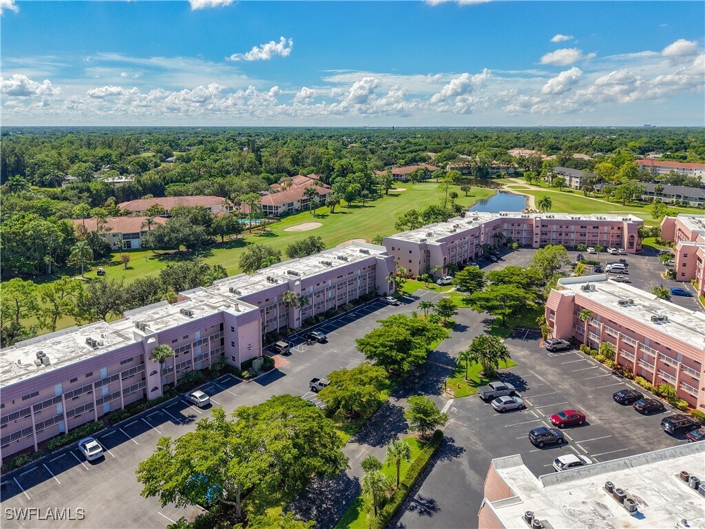 Foto principal - 200 Turtle Lake Ct