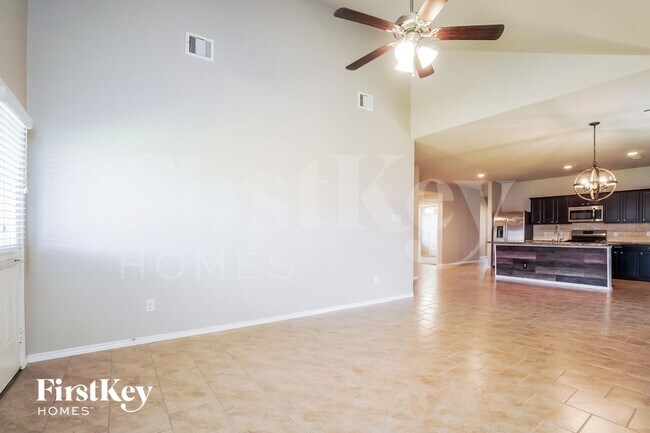 Foto del edificio - 2623 Lincolns Meadow Dr