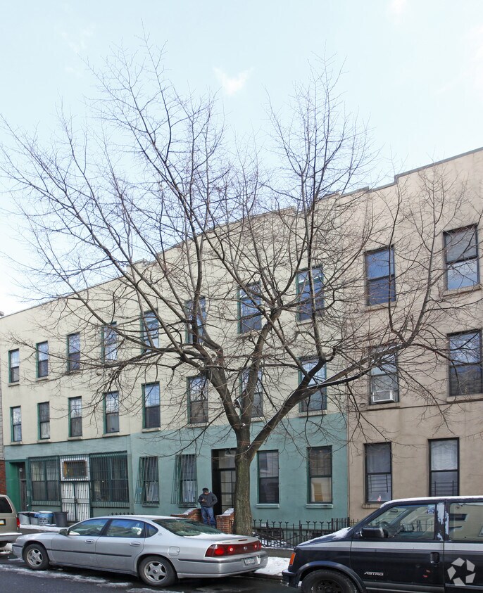 Foto principal - 264 Himrod St