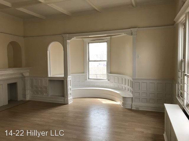 Building Photo - 14-22 Hillyer St