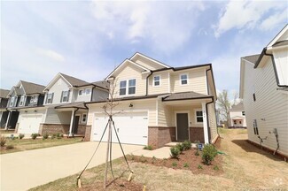 Building Photo - 740 Denburn Pl