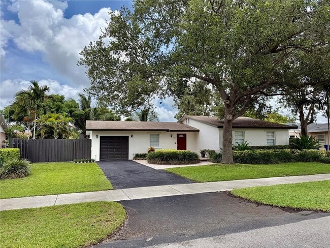 Photo - 7711 SW 131st Ave House