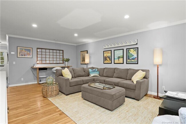 Foto del edificio - 245 Unquowa Rd