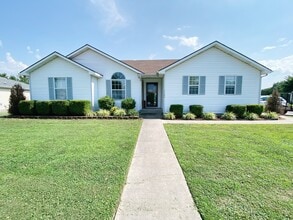Building Photo - 1144 Oak Way Dr