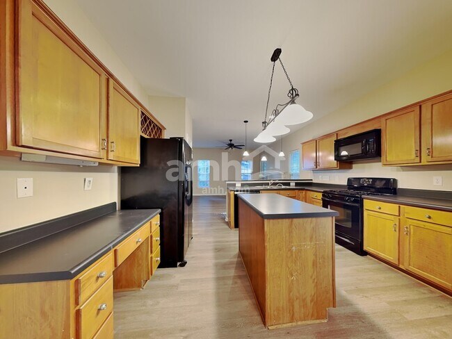 Building Photo - 2023 Jerimouth Dr