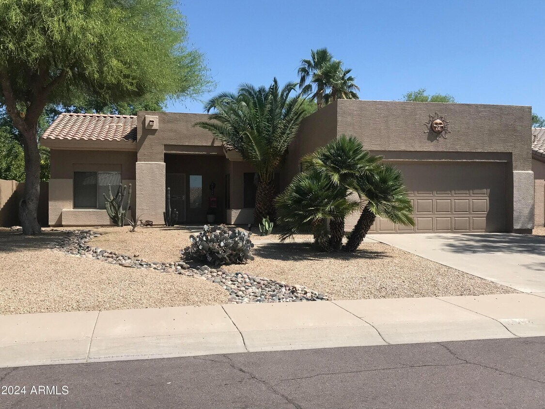 Foto principal - 13264 W Edgemont Ave