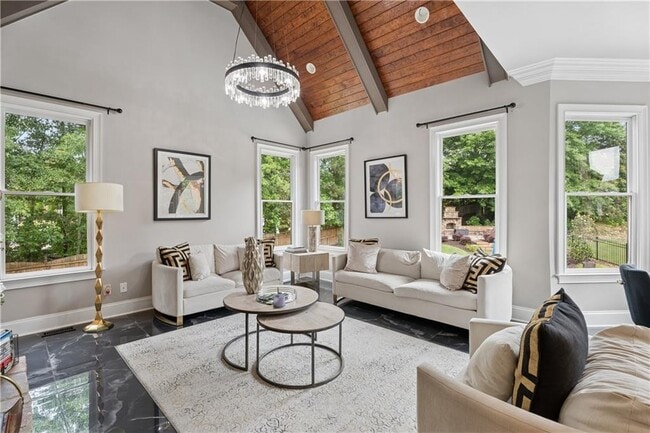 Foto del edificio - 2660 Springbluff Ct NE