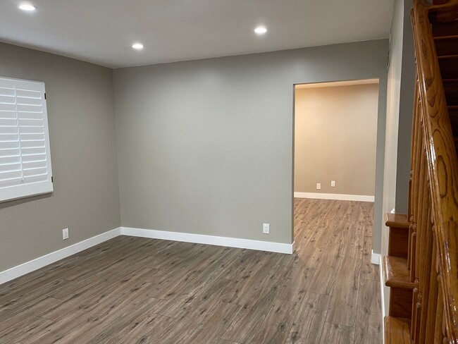 Building Photo - 5-Bedroom Carson 2-Story Home