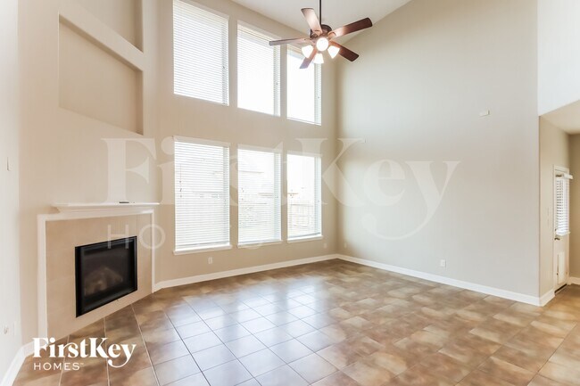 Foto del edificio - 9743 Stratton Ridge Dr