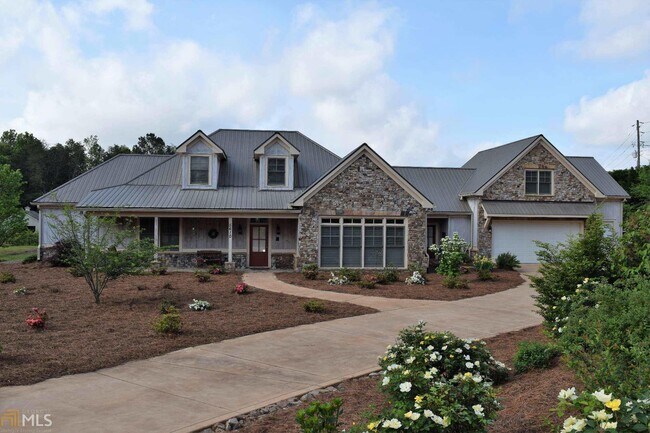 Building Photo - 5610 Thomas Rd