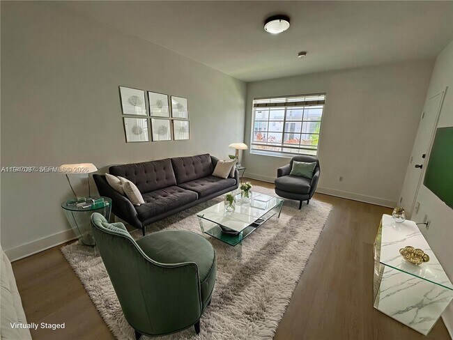 Foto del edificio - 1000 Meridian Ave