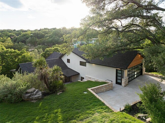 Foto del edificio - 620 Bermuda St